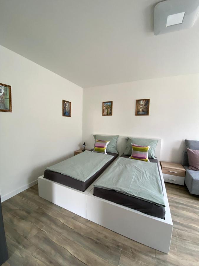 Apartmany U Viaduktu 46 Усті-над-Лабем Екстер'єр фото